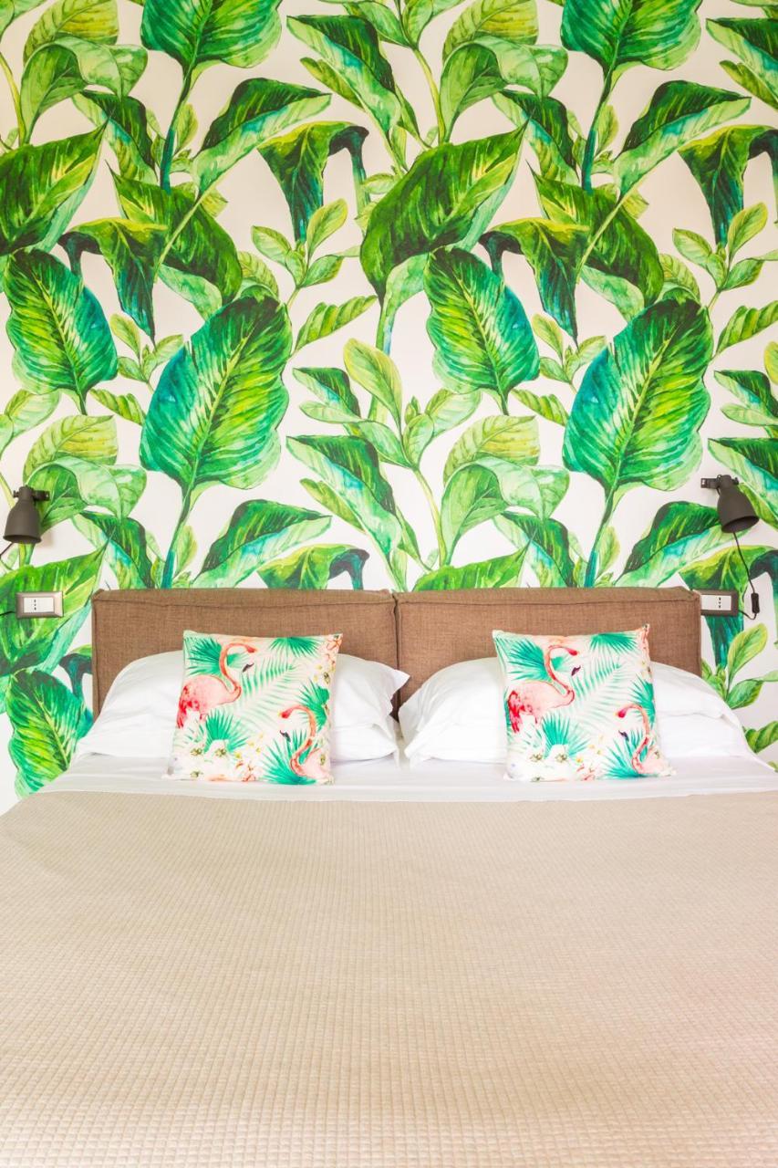 Duomo Views, Light, Jungle-Inspired Studio With Terrace Milão Exterior foto